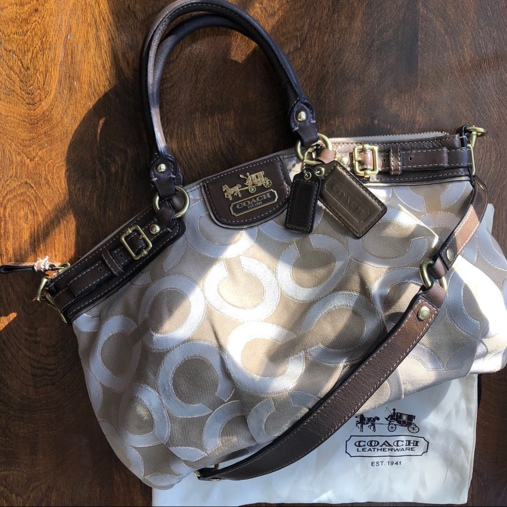🐴 Coach Madison Op Art satchel purse